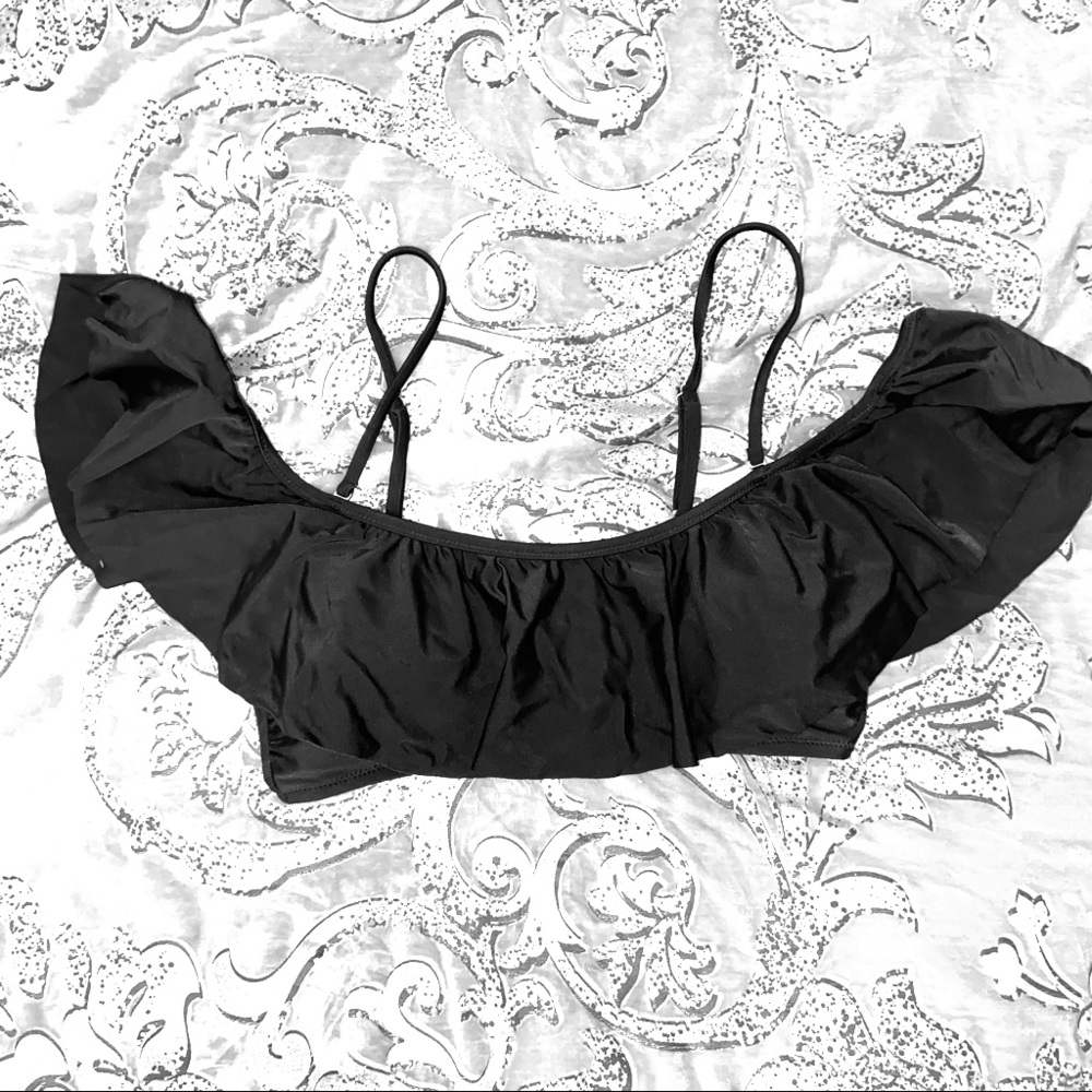 Bikini Top 🖤 off-the-shoulder
